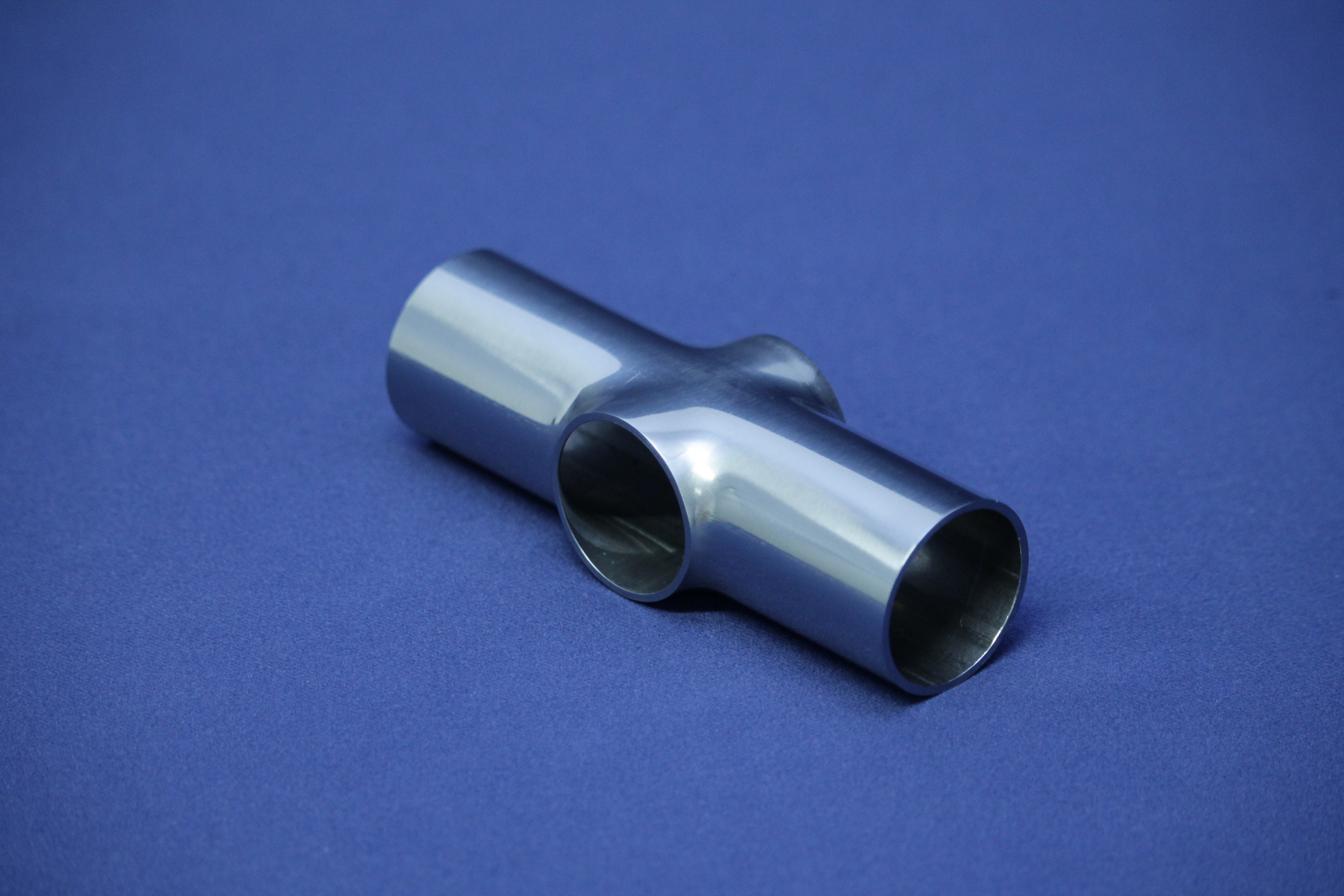 KREUZSTÜCK KURZ SSSS DN32 316L POL 35x1,5