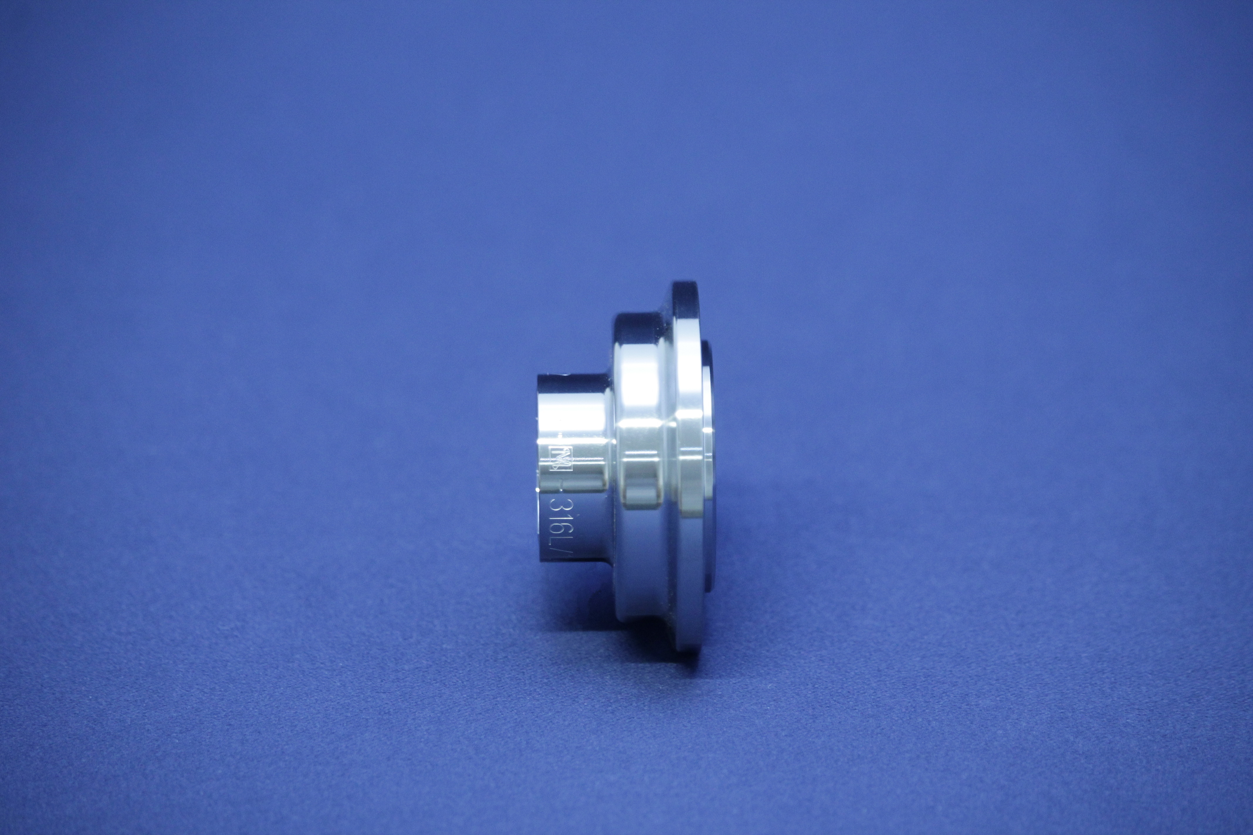 HyCom1-NUTKLEMMSTUTZEN 4" 1.4307 Ra0,8-H3 DIN11853-NKS