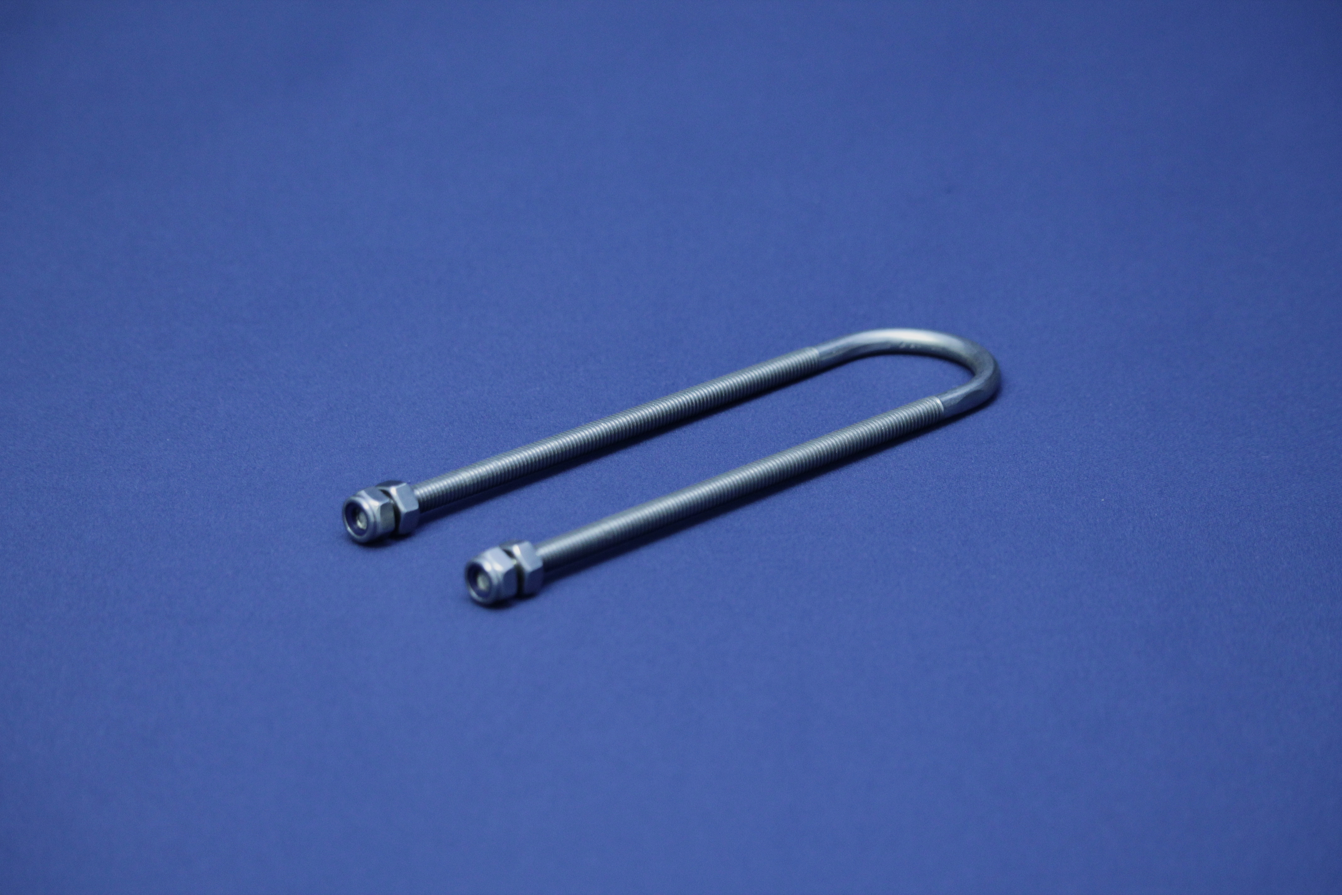 ROHRSPANNBÜGEL 100 KPL. DN40 304 POL LANG