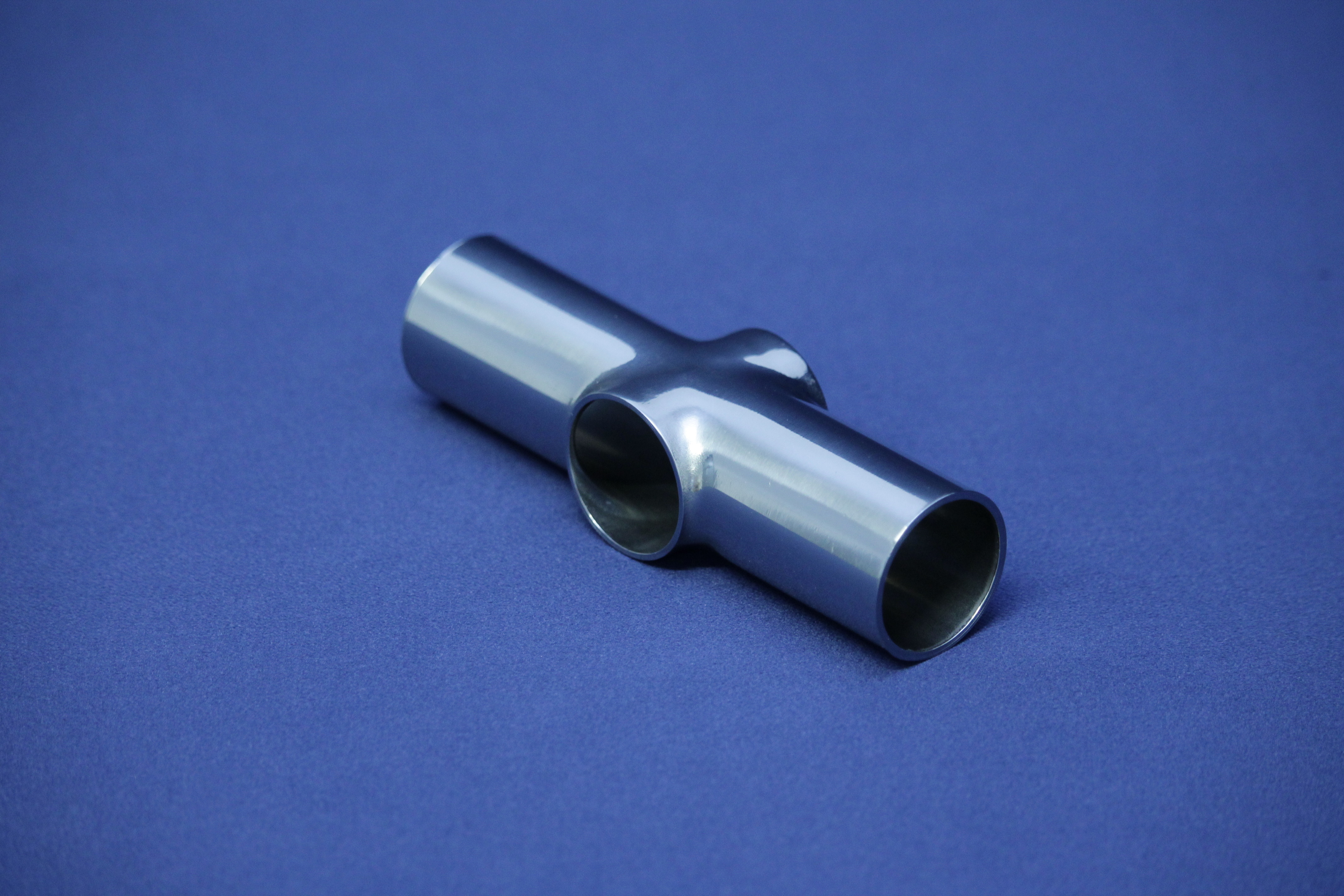 KREUZSTÜCK KURZ SSSS 2" 316L POL