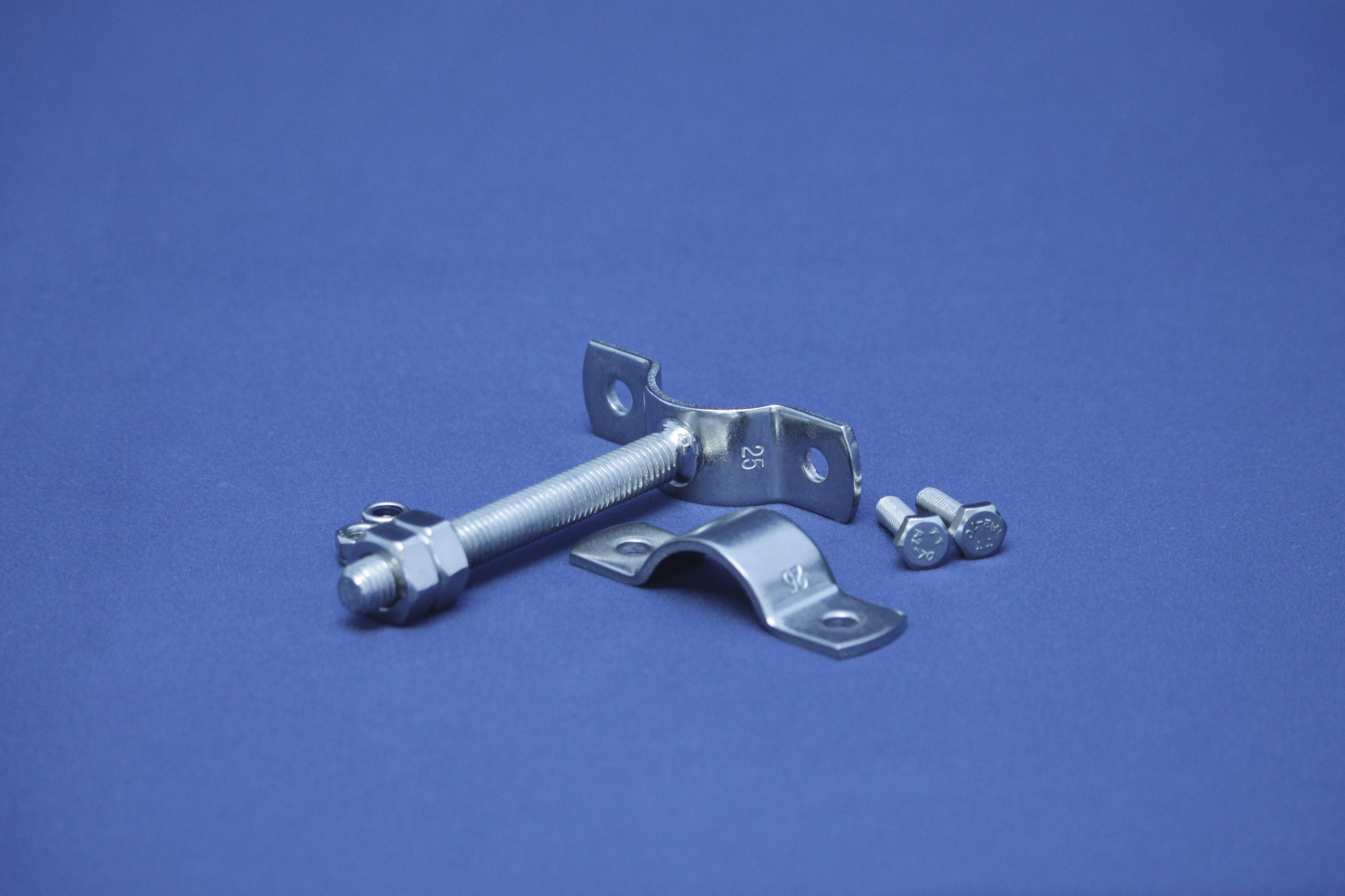 ROHRSCHELLE GEW.SCHAFT DN100 304 POL