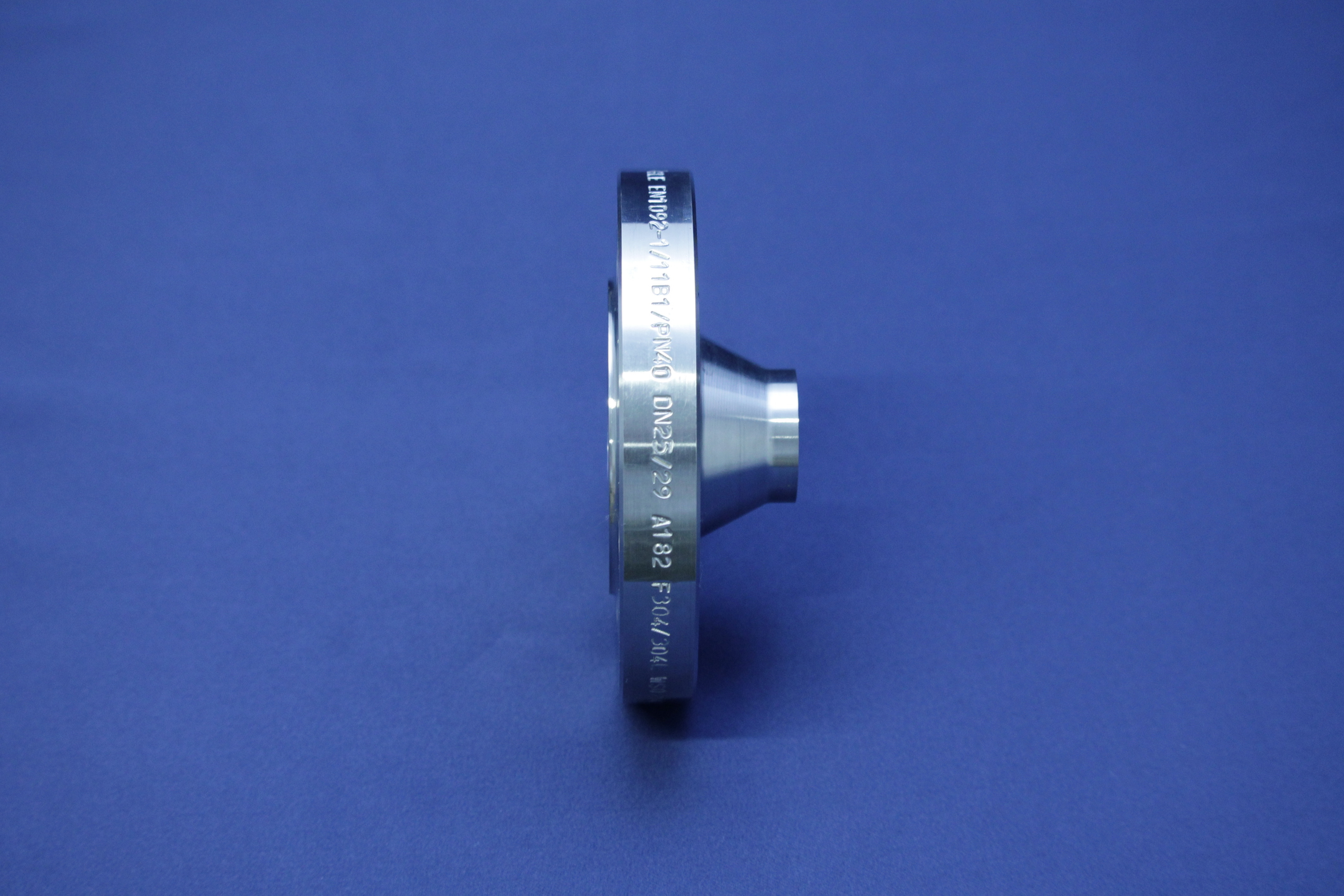 V-FLANSCH EN1092-1/11B1 DN200 316L BL PN16 204x2,0 ADW2 AD2000-W2/W9/W10