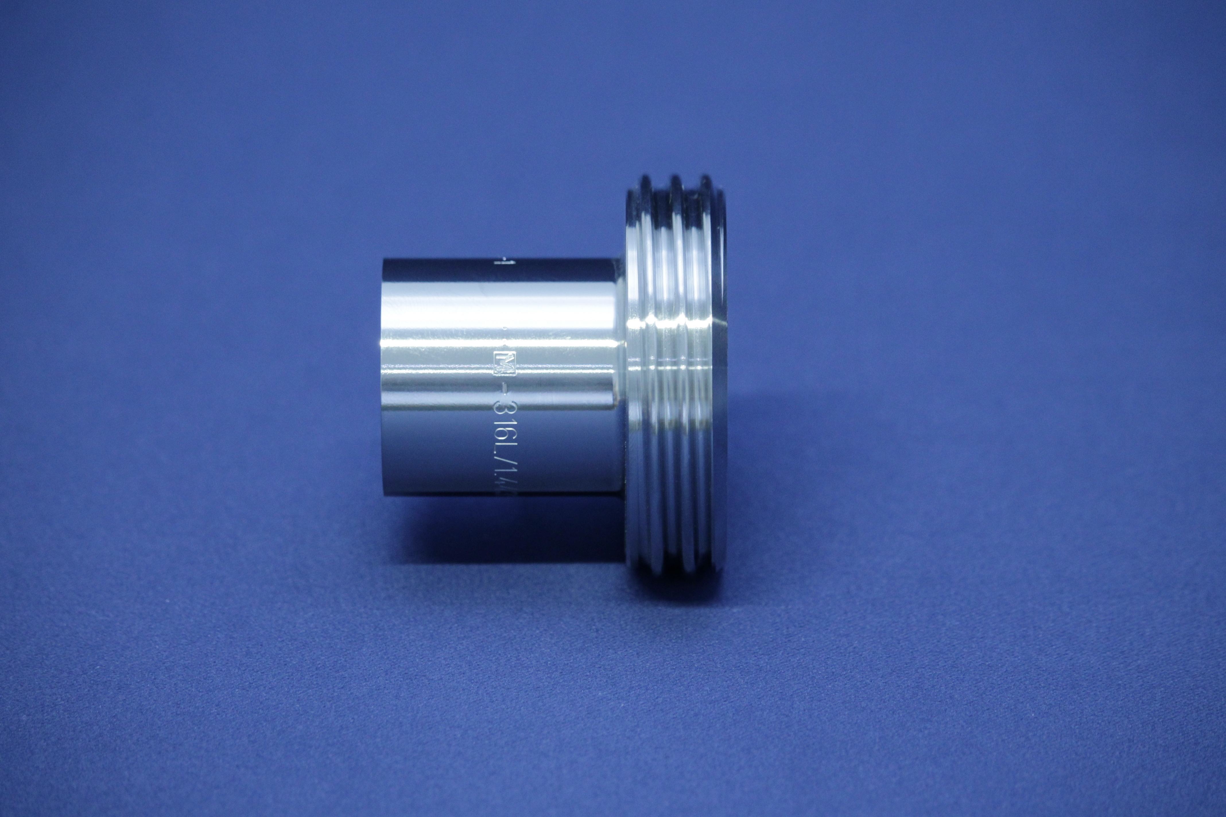 PharmCom2-GEWINDESTUTZEN 88,9 1.4435 Ra0,4-H4 DIN11864-GS