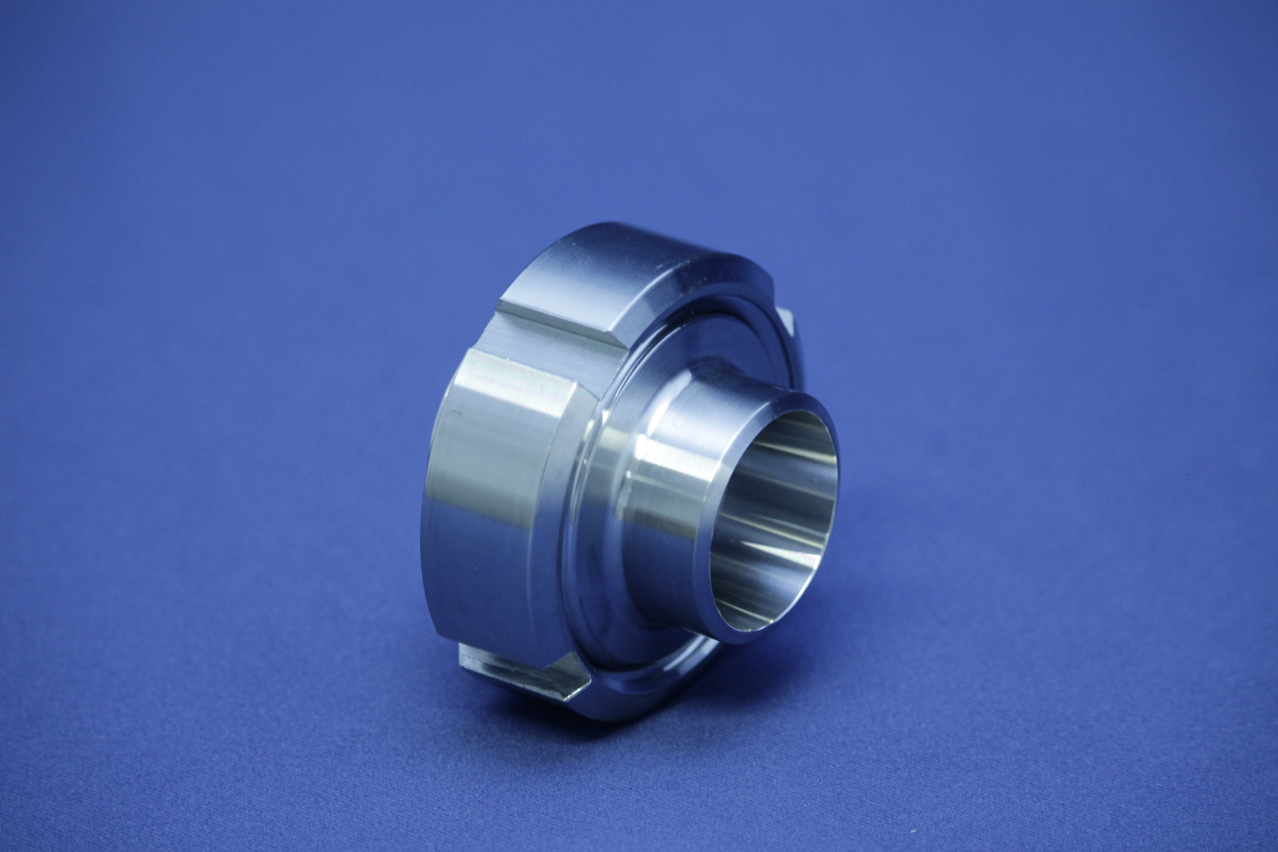 VERSCHRAUBUNG S 26,9 316L BL NUTM. 304 EPDM WIRD IN EINZELTEILEN GELIEFERT