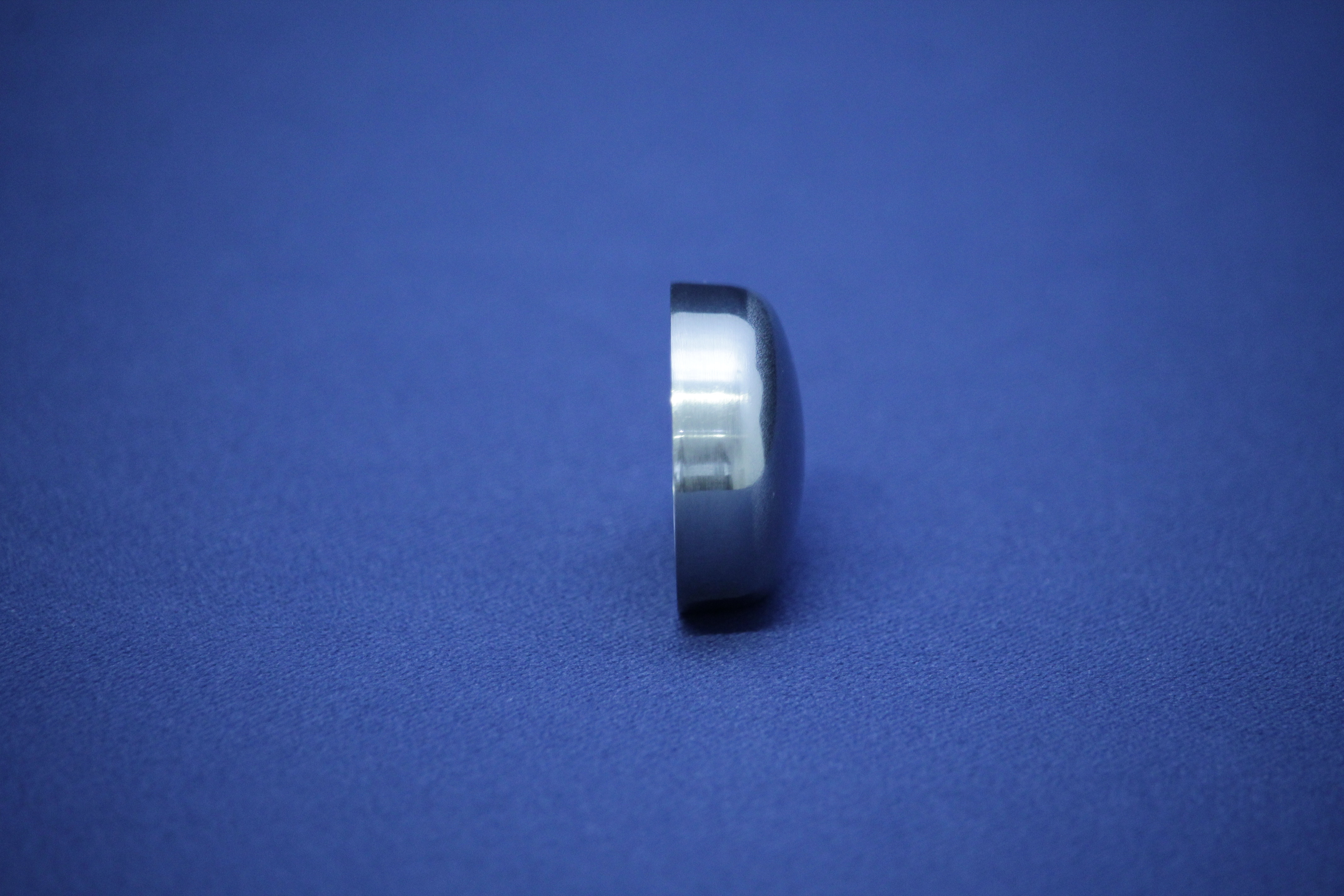 GEWÖLBTER BODEN 3" 316L POL 76,1x2,0